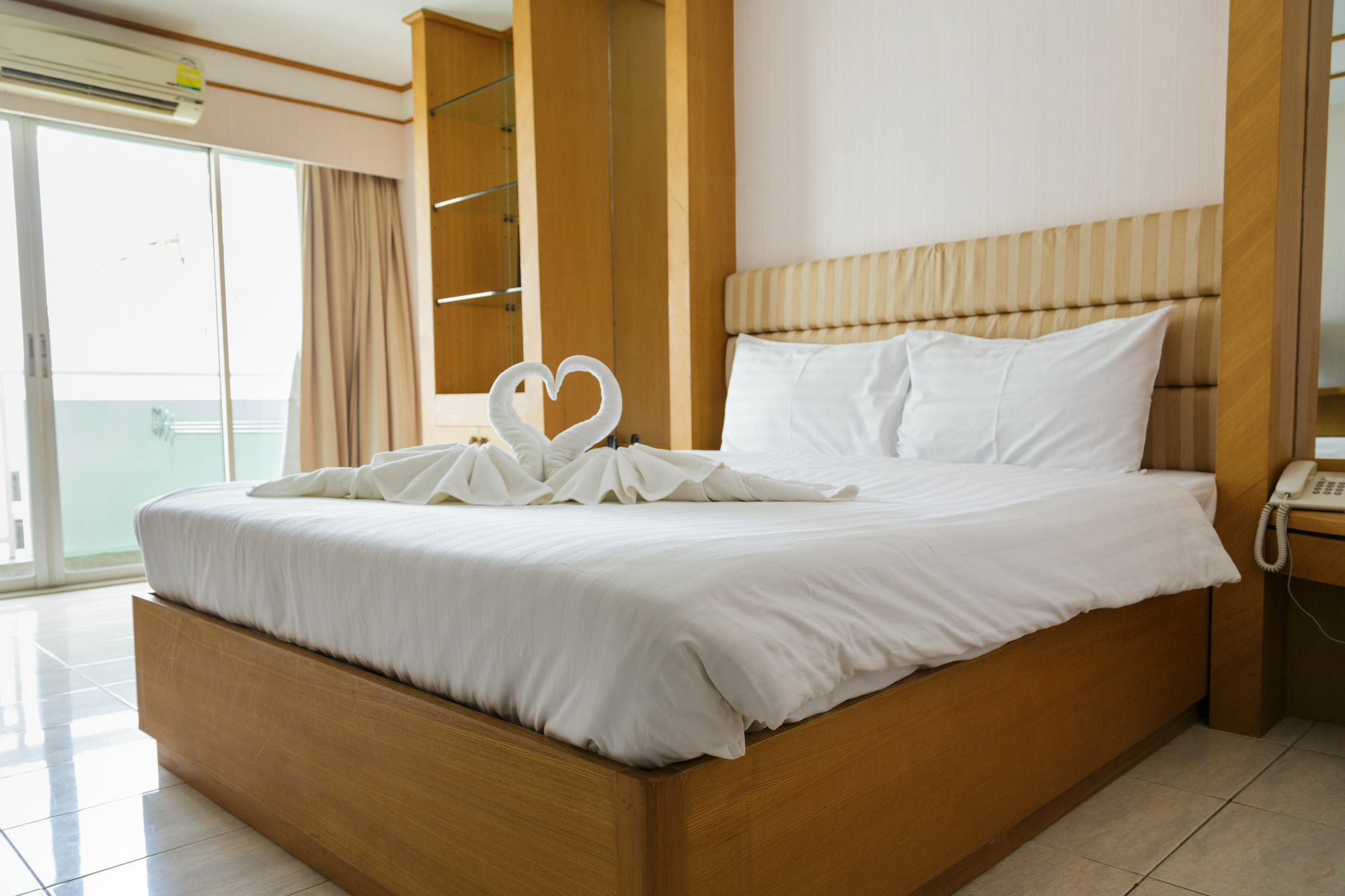 Roseate Ratchada Aparthotel Bangkok