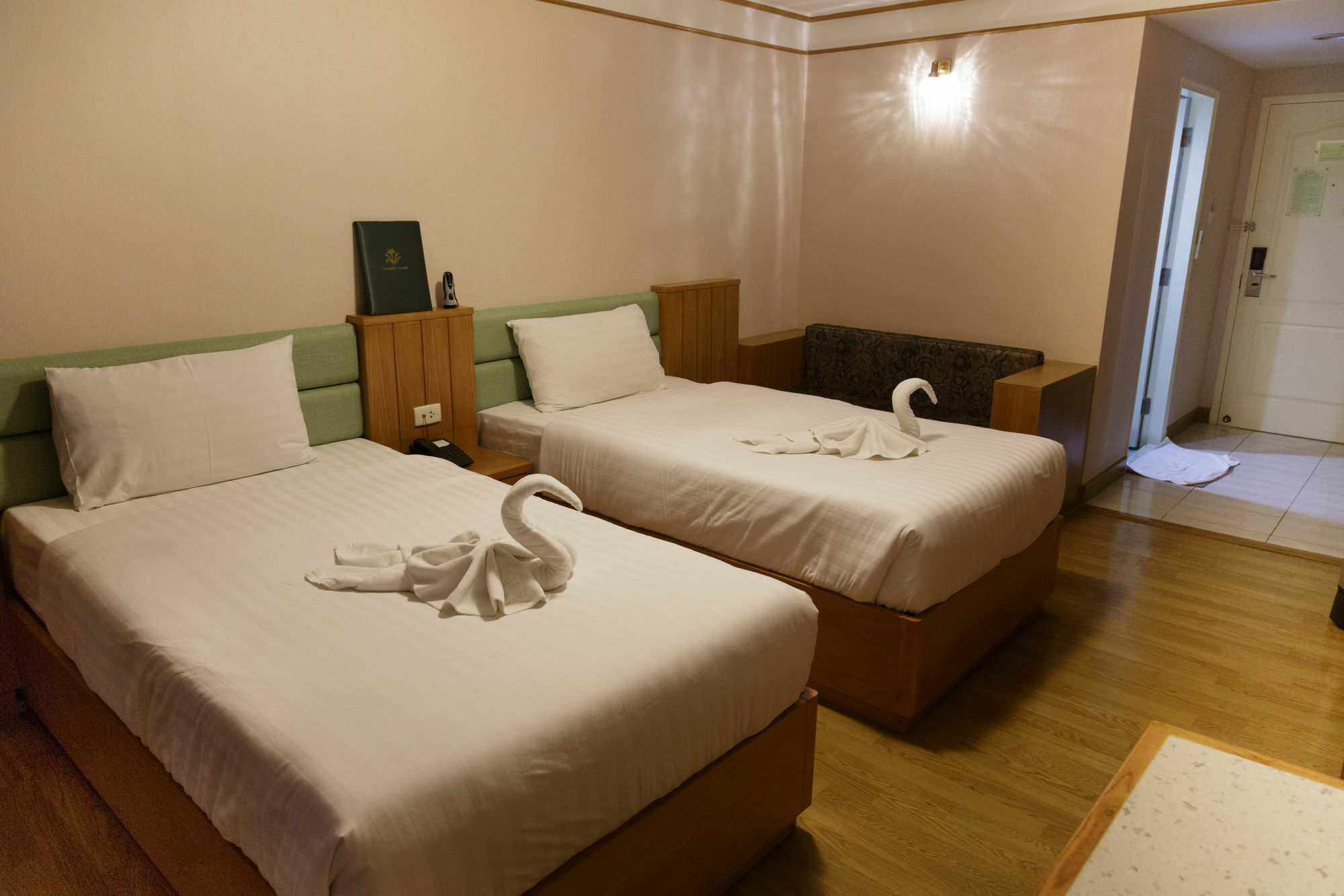 Roseate Ratchada Aparthotel 2*