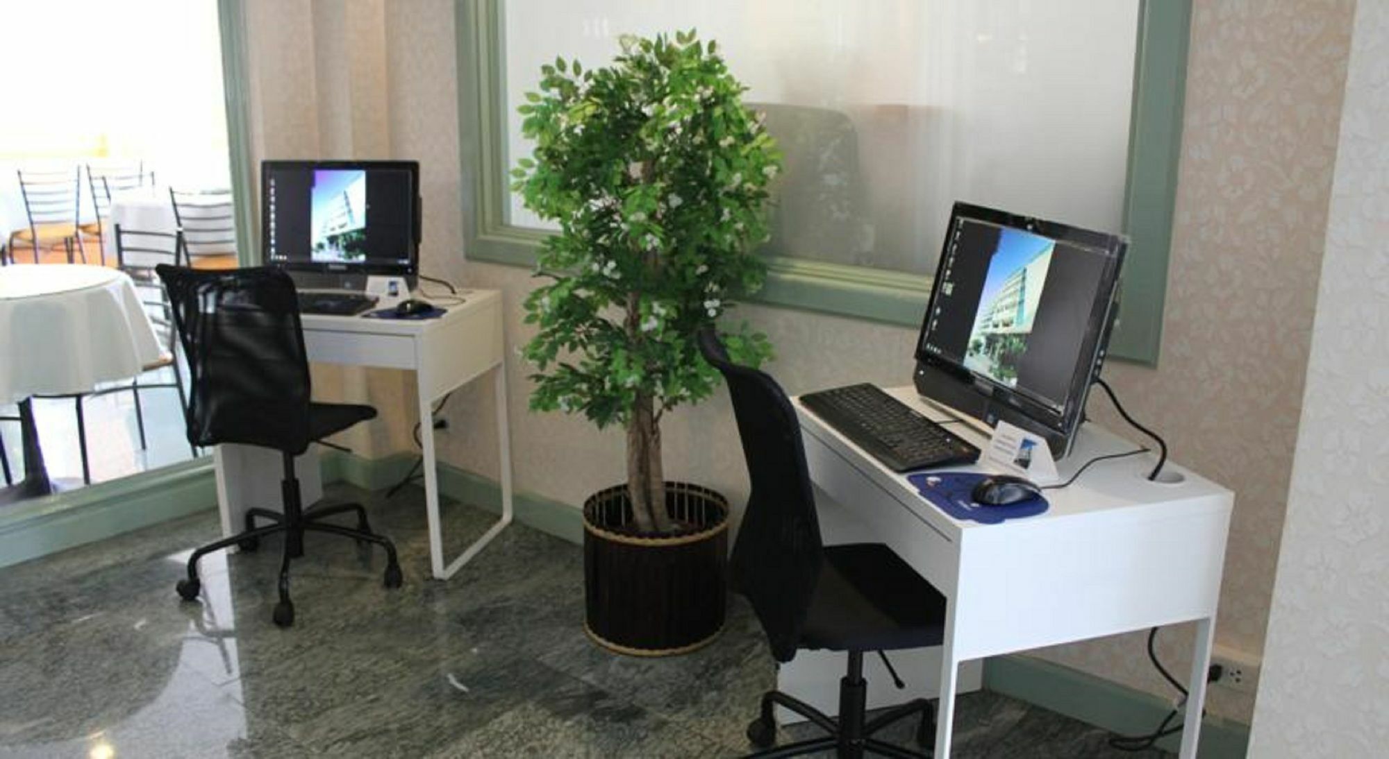 Roseate Ratchada Aparthotel 2*