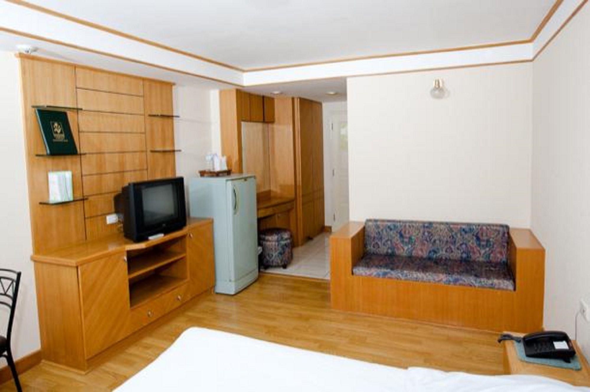 Aparthotel Roseate Ratchada Bangkok