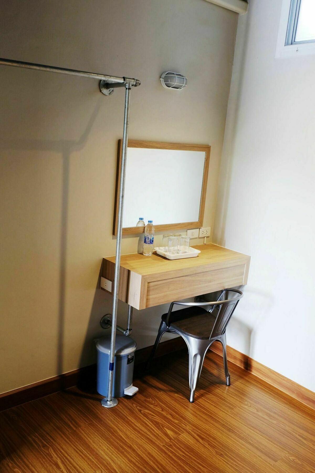 Stations Albergue Banguecoque