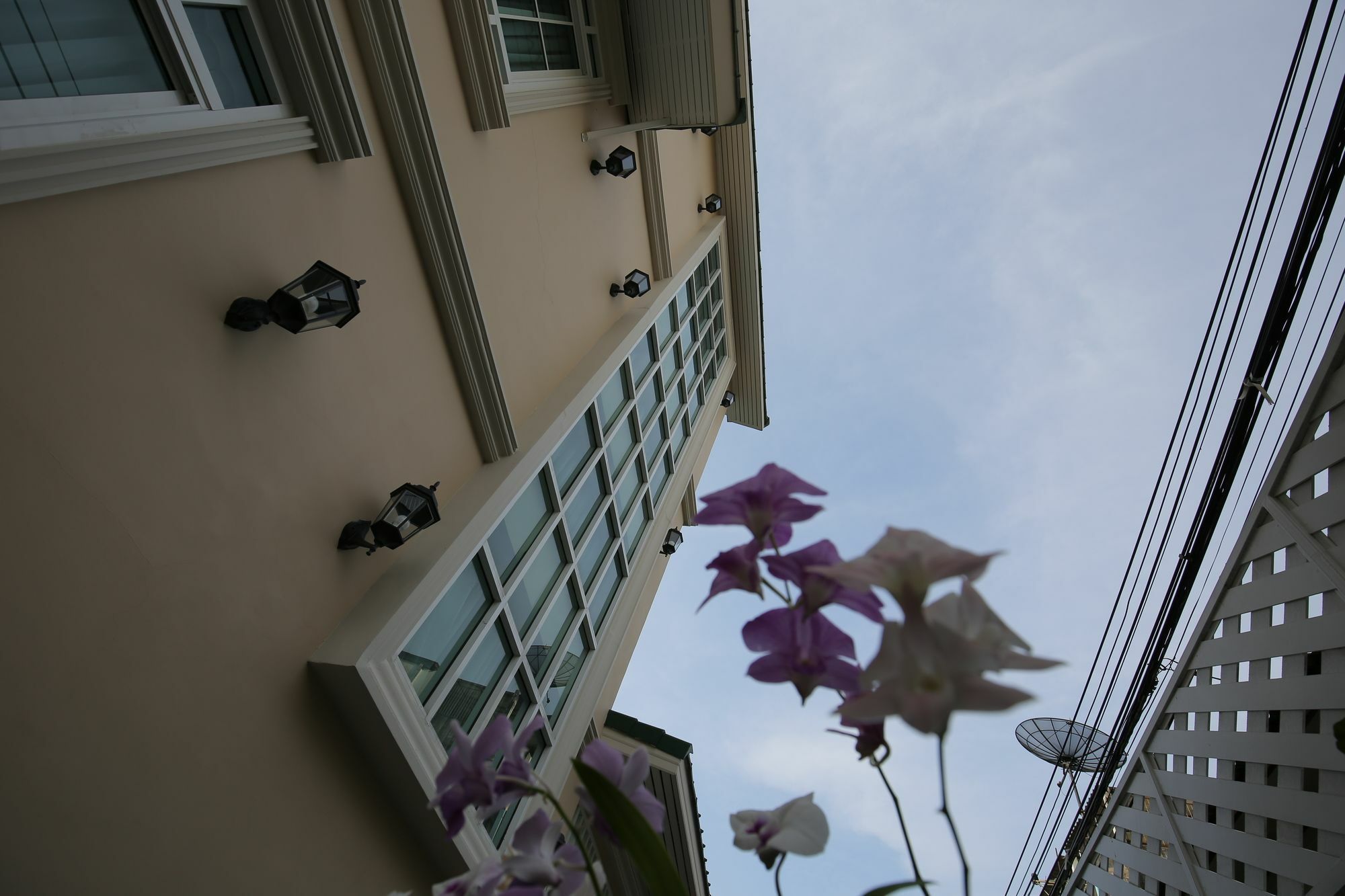 The Orchid House 153 Khu nghỉ mát Bangkok