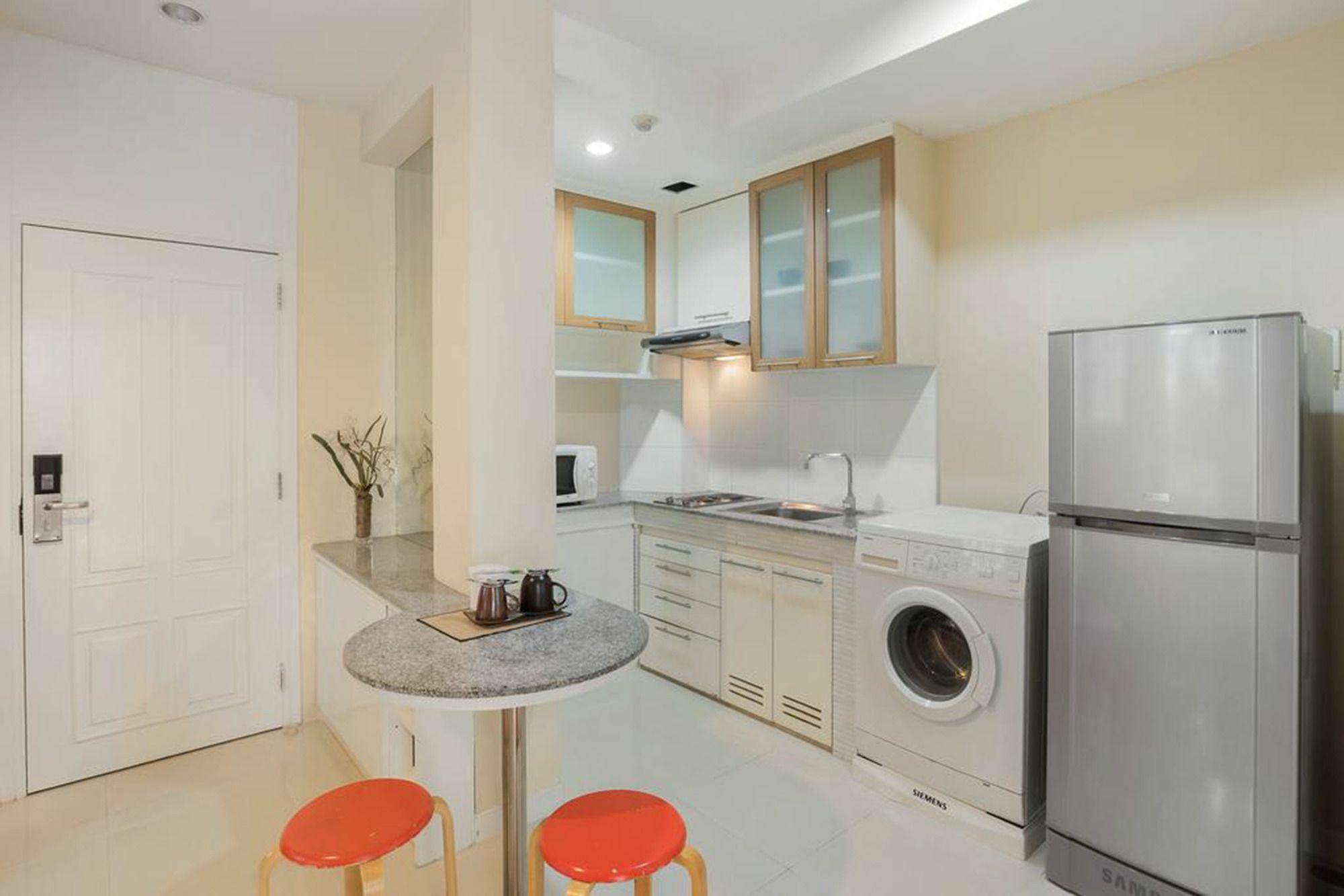 Saladaeng By Favstay Apartamento Bangkok