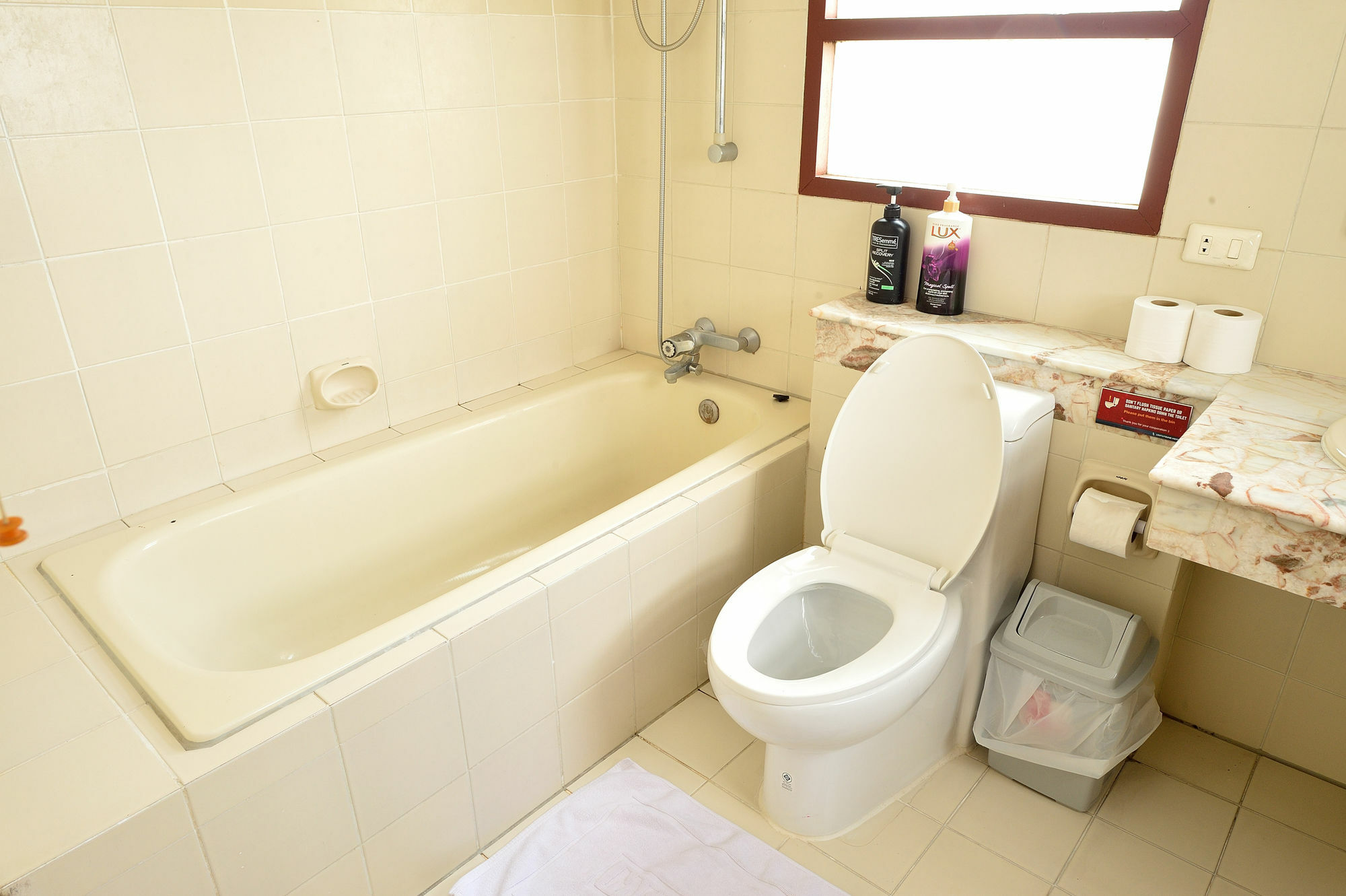 Tempat Tidur & Sarapan Lost And Found Hideaway 3*