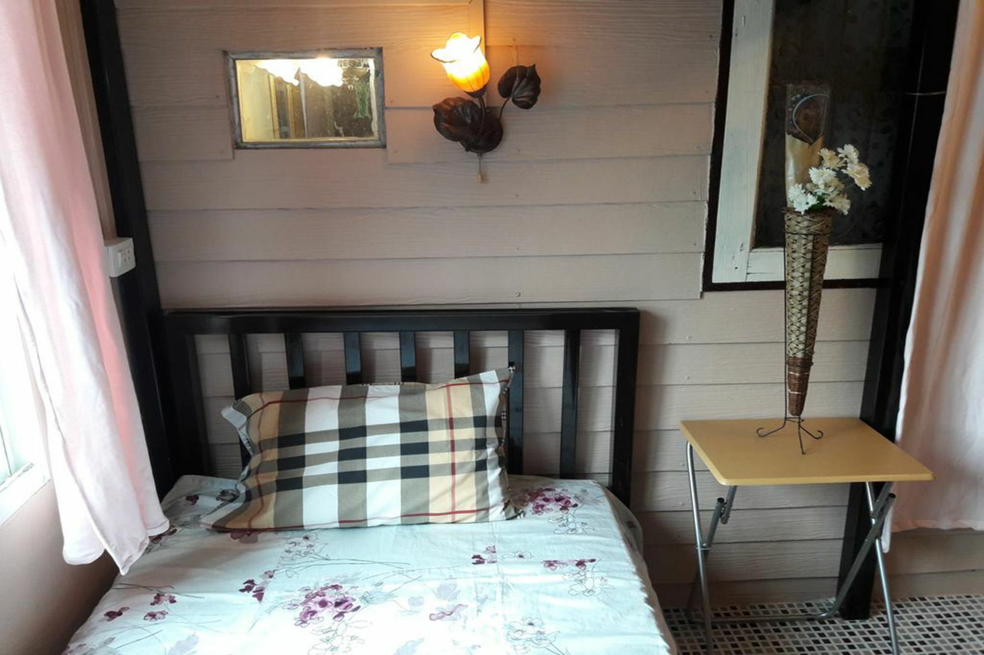 Homestay Ban Kru Ae Homehostel *