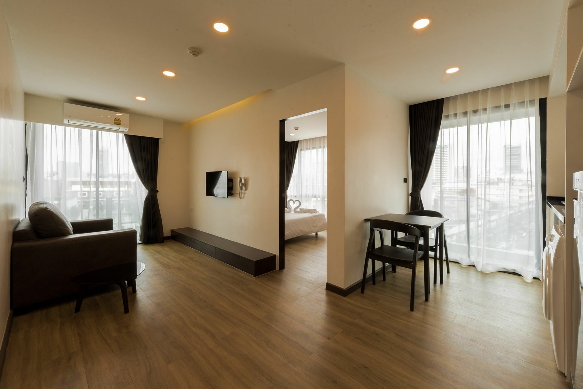 Khách sạn Zensation The 4*