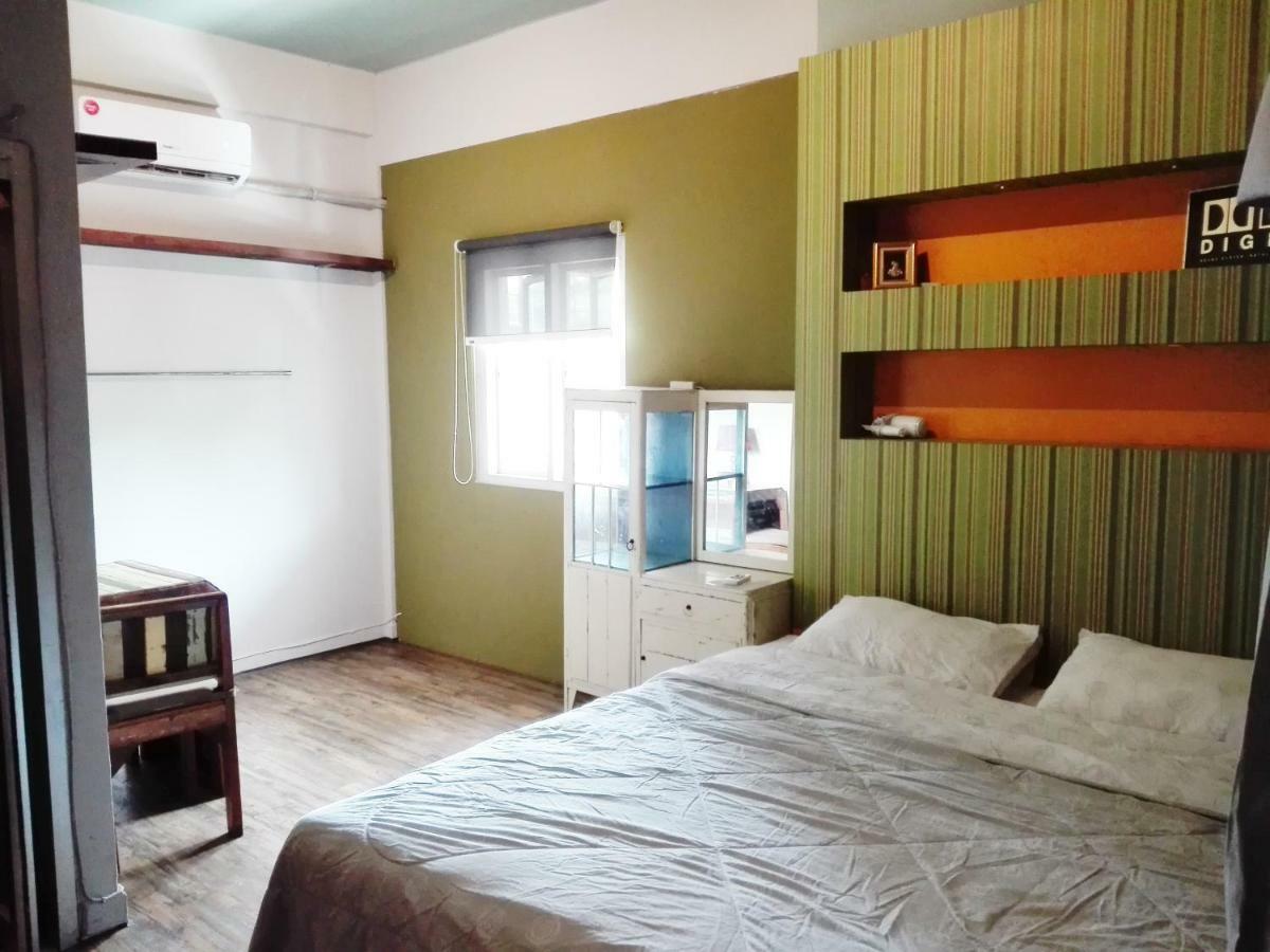 Bts Ekkamai - Pinocchio House Bangkok