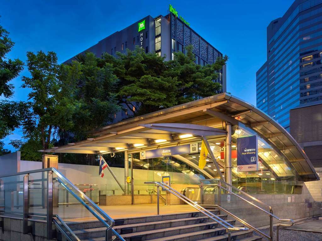 Ibis Styles Ratchada Hotell 3*