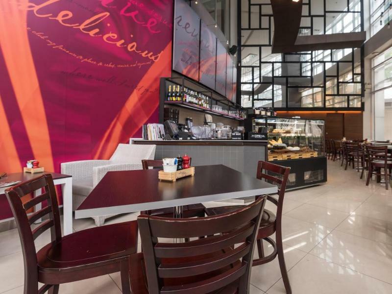 Dusit Ratchadamri, Hotel 5*