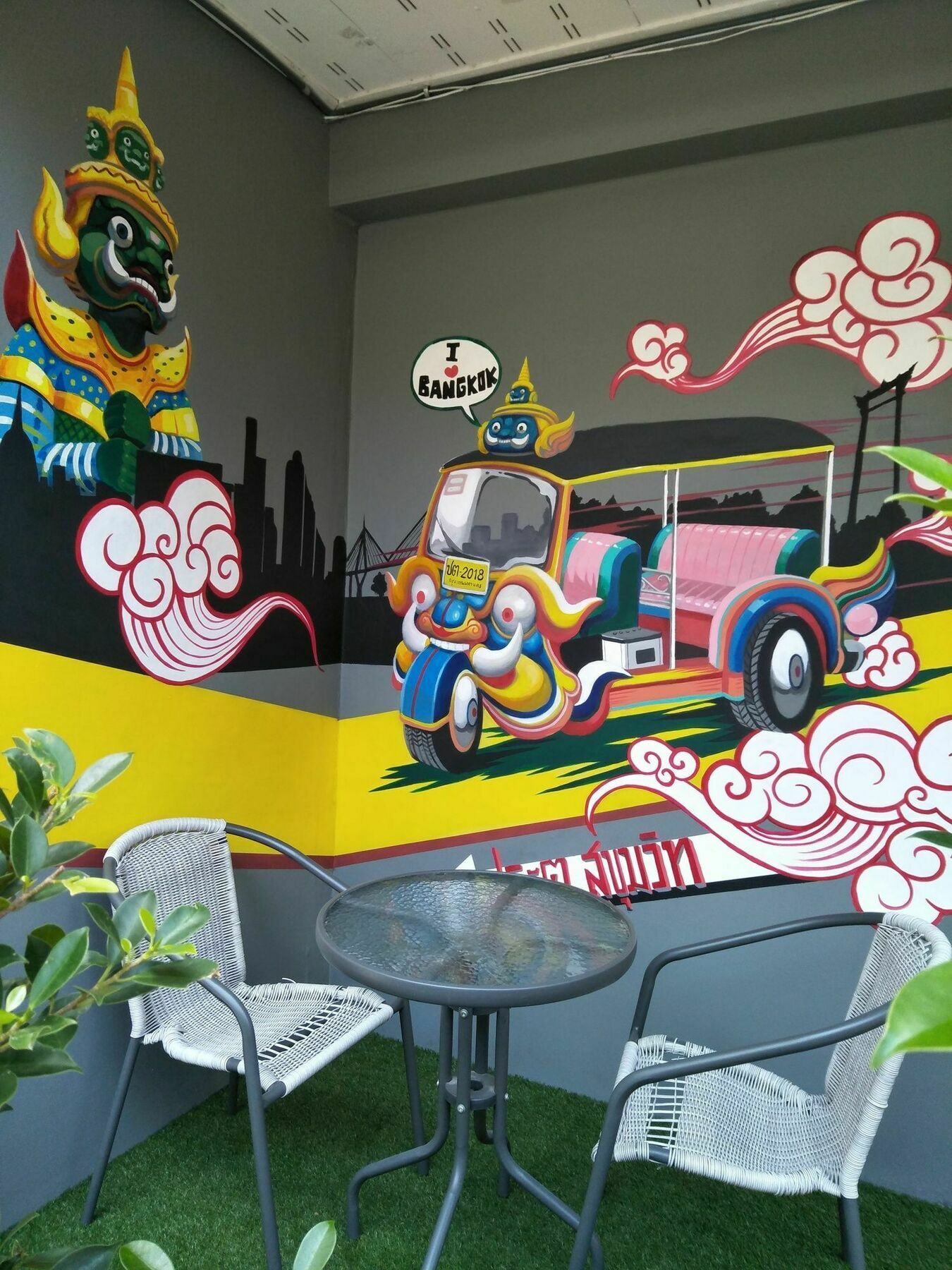 Ở trọ Badu Sukhumvit Bangkok
