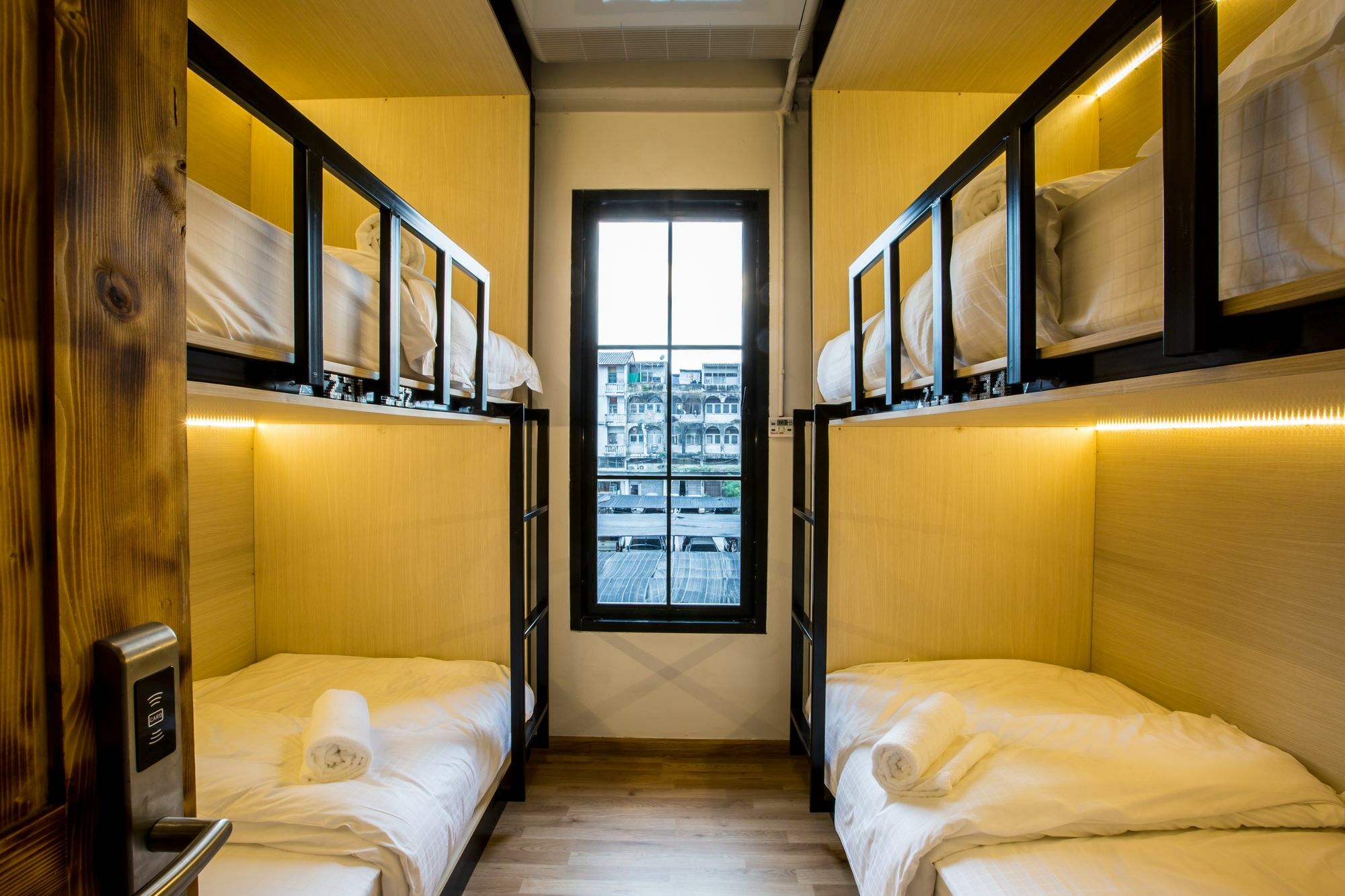 Bed To Vandrerhjem *