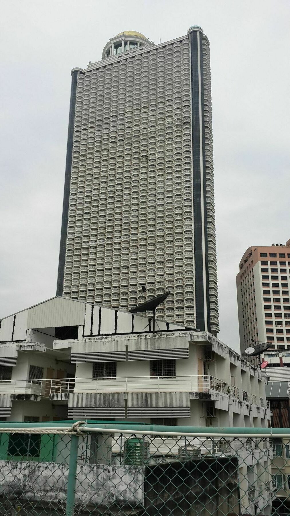 Baan Glang Soi Tempat Tidur & Sarapan 2*