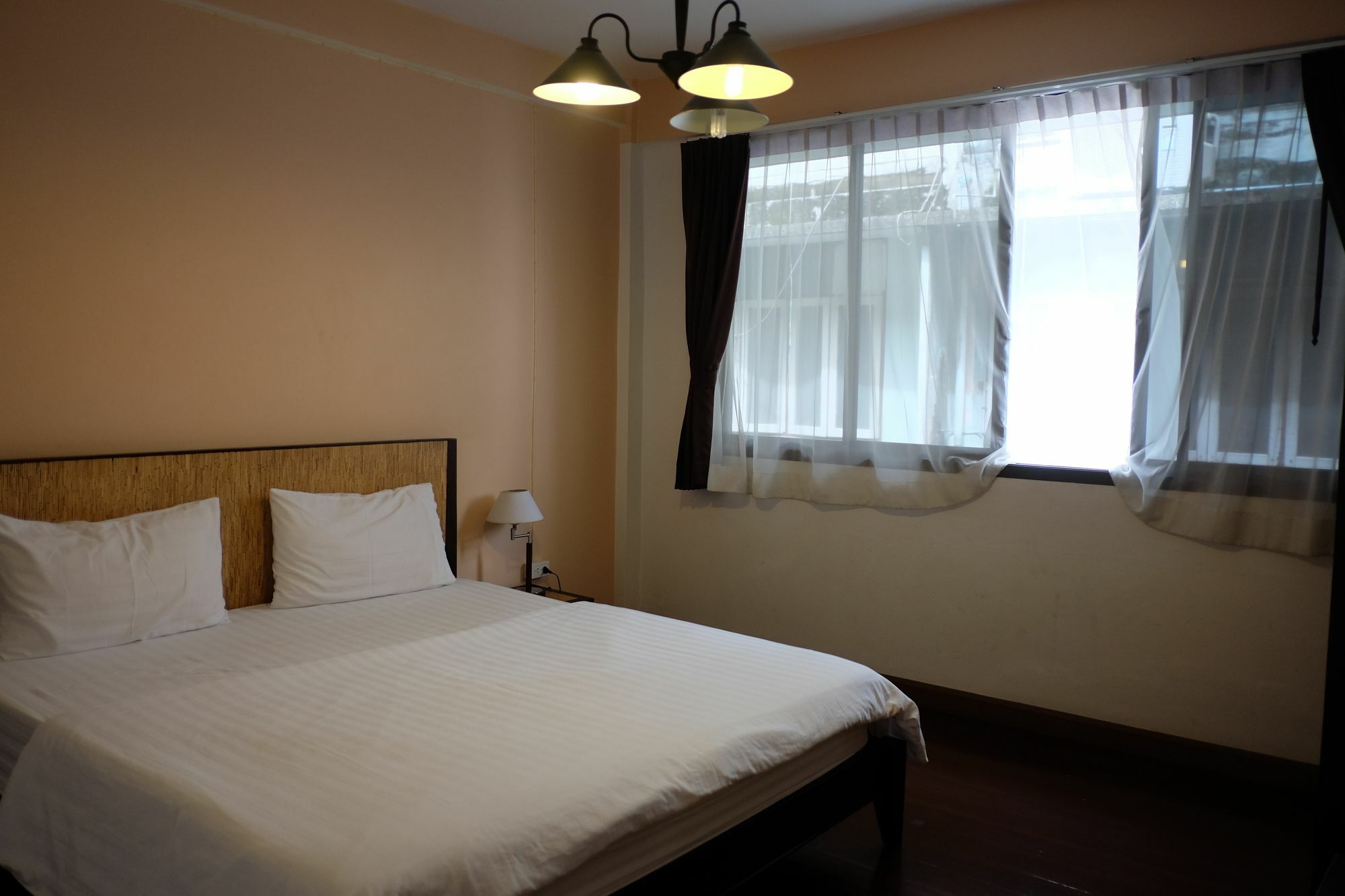 Baan Glang Soi 2*