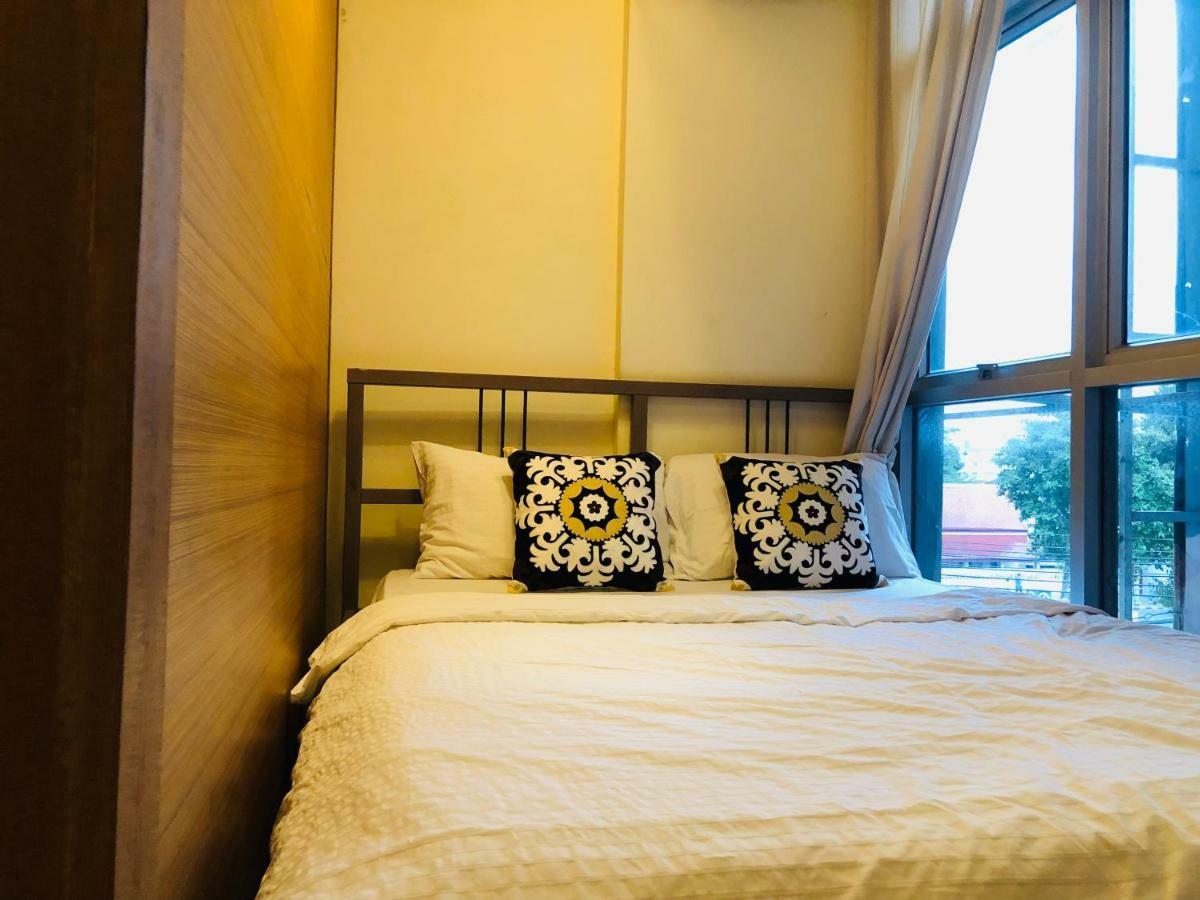 Hostal Suneta Khaosan Bangkok
