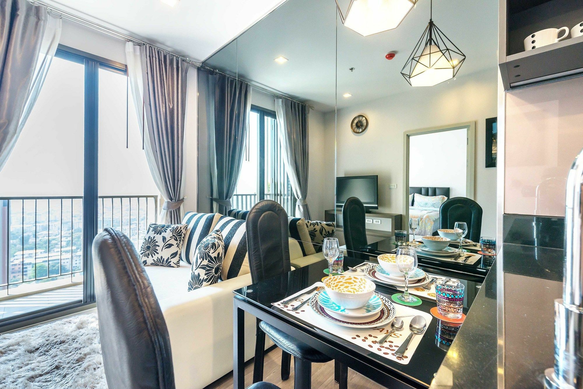 The Nye By Favstay Apartment *