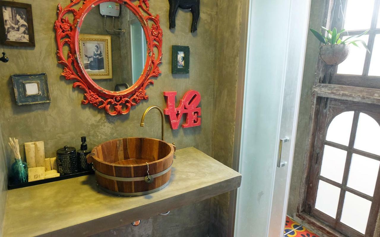 Artistic And Quirky With A Copper Bath And Complimentary Snack Pousada *