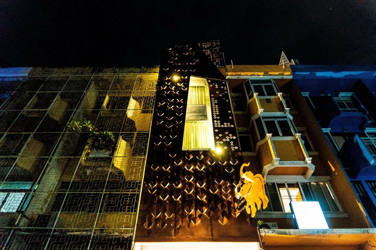 The Lol Elephant Hostal Bangkok