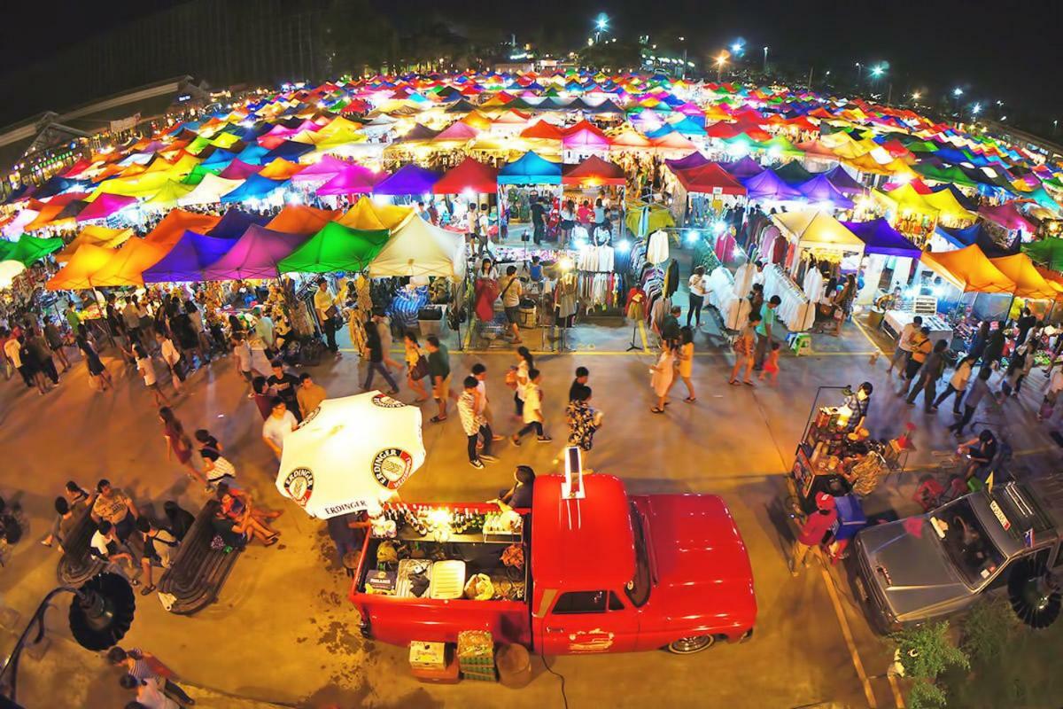 Train Night Market To 2Min & Mrt To 3Min, Modern & Big House Holiday home *