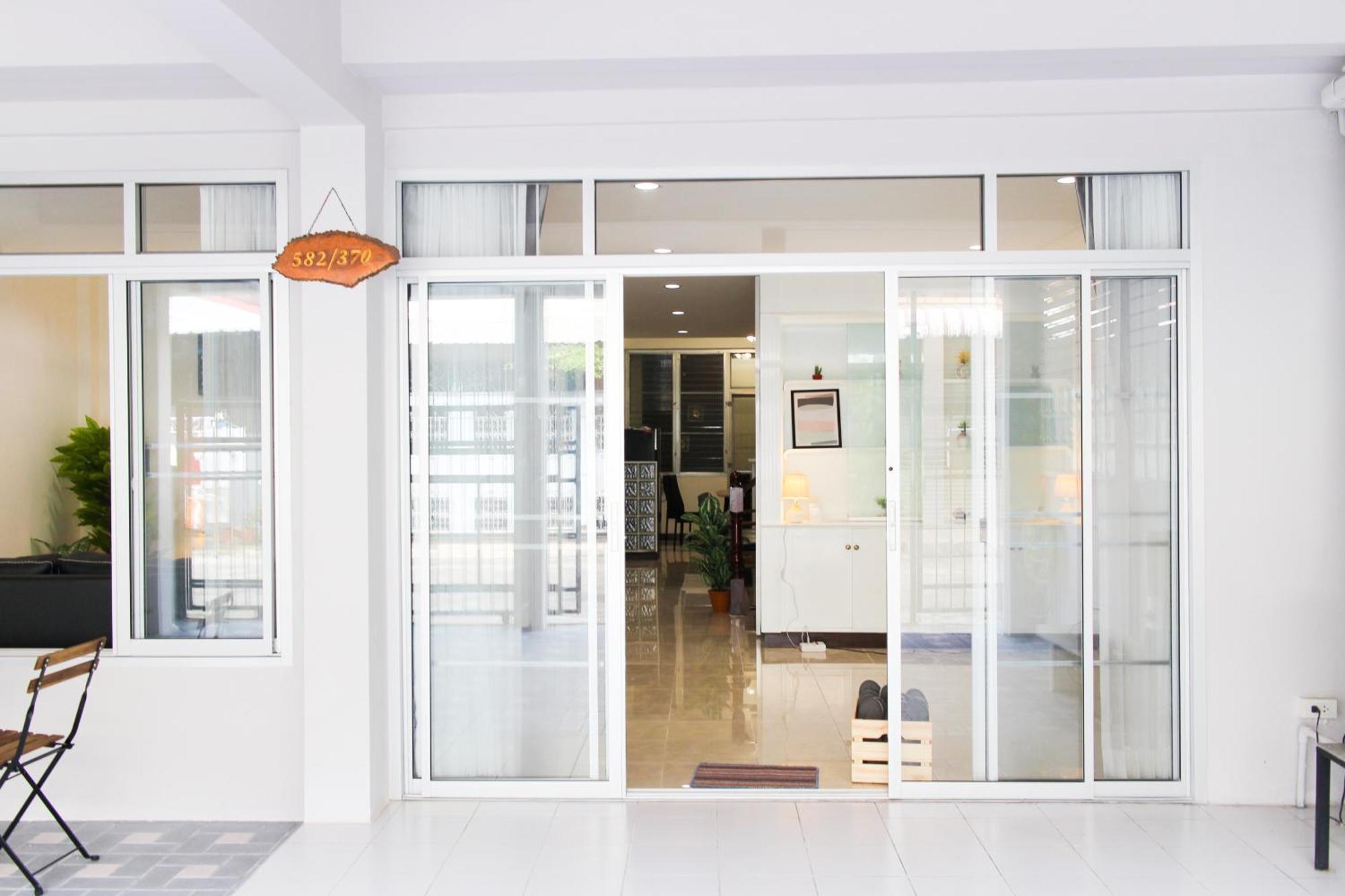 Holiday home Train Night Market To 2Min & Mrt To 3Min, Modern & Big House