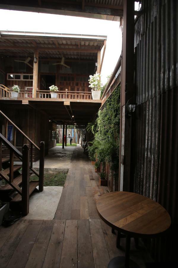 274 Bed And Brews Banguecoque