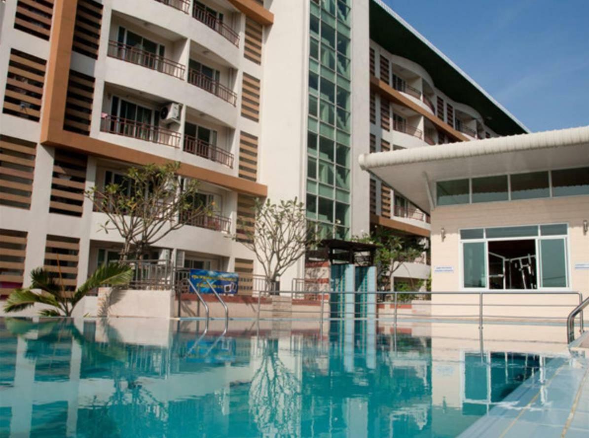 Charoenkrung Place Nhà khách 3*