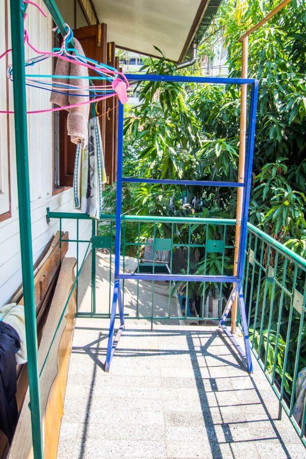 Green Garden Samsen Homestay Bangkok
