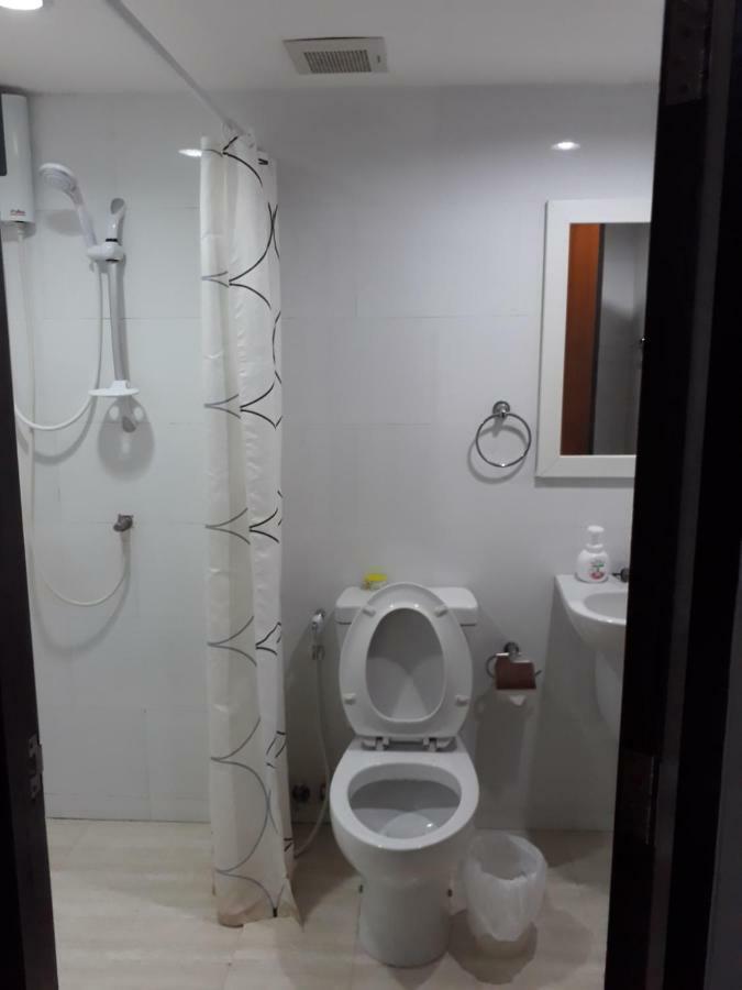 Hostal House 23