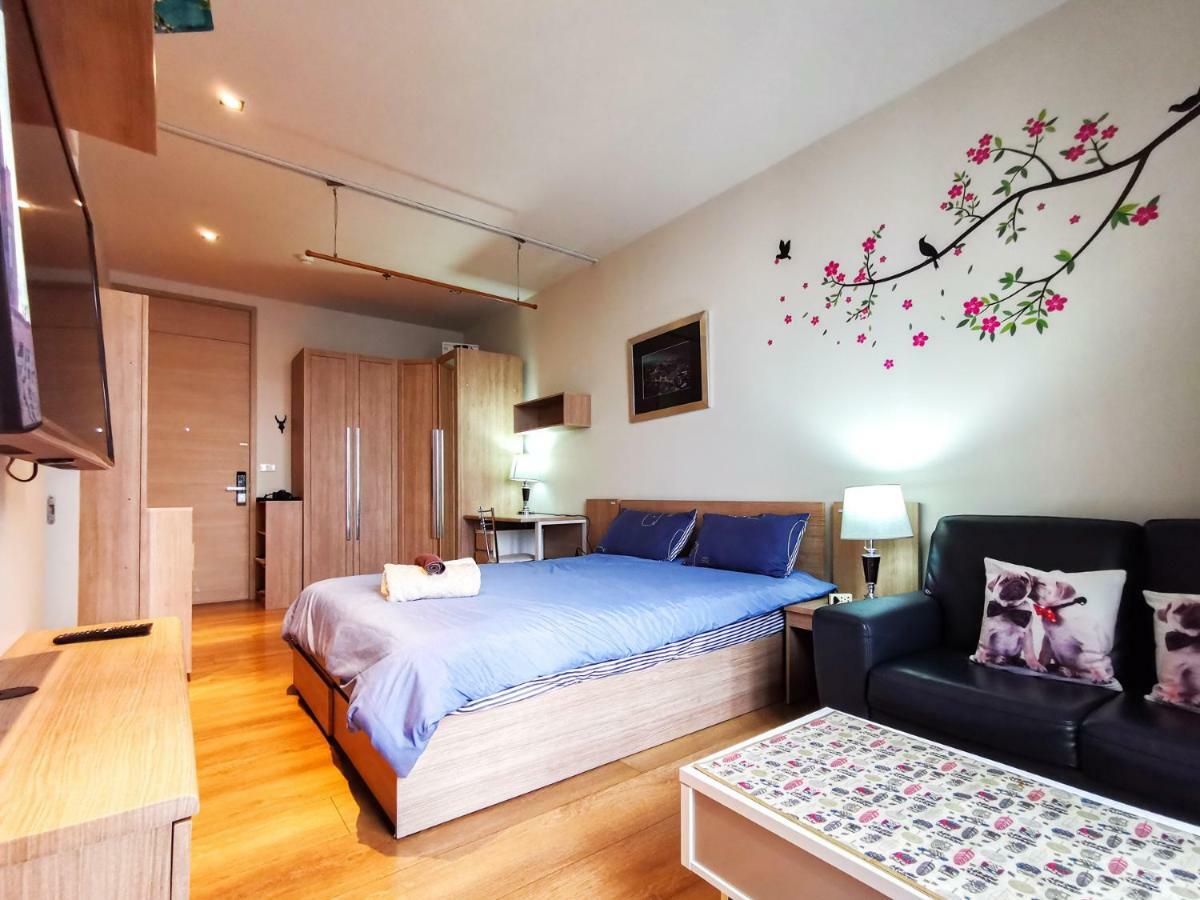 Rooftop Pool Gym Luxury Cozy @park24 Near Bts Apartemen