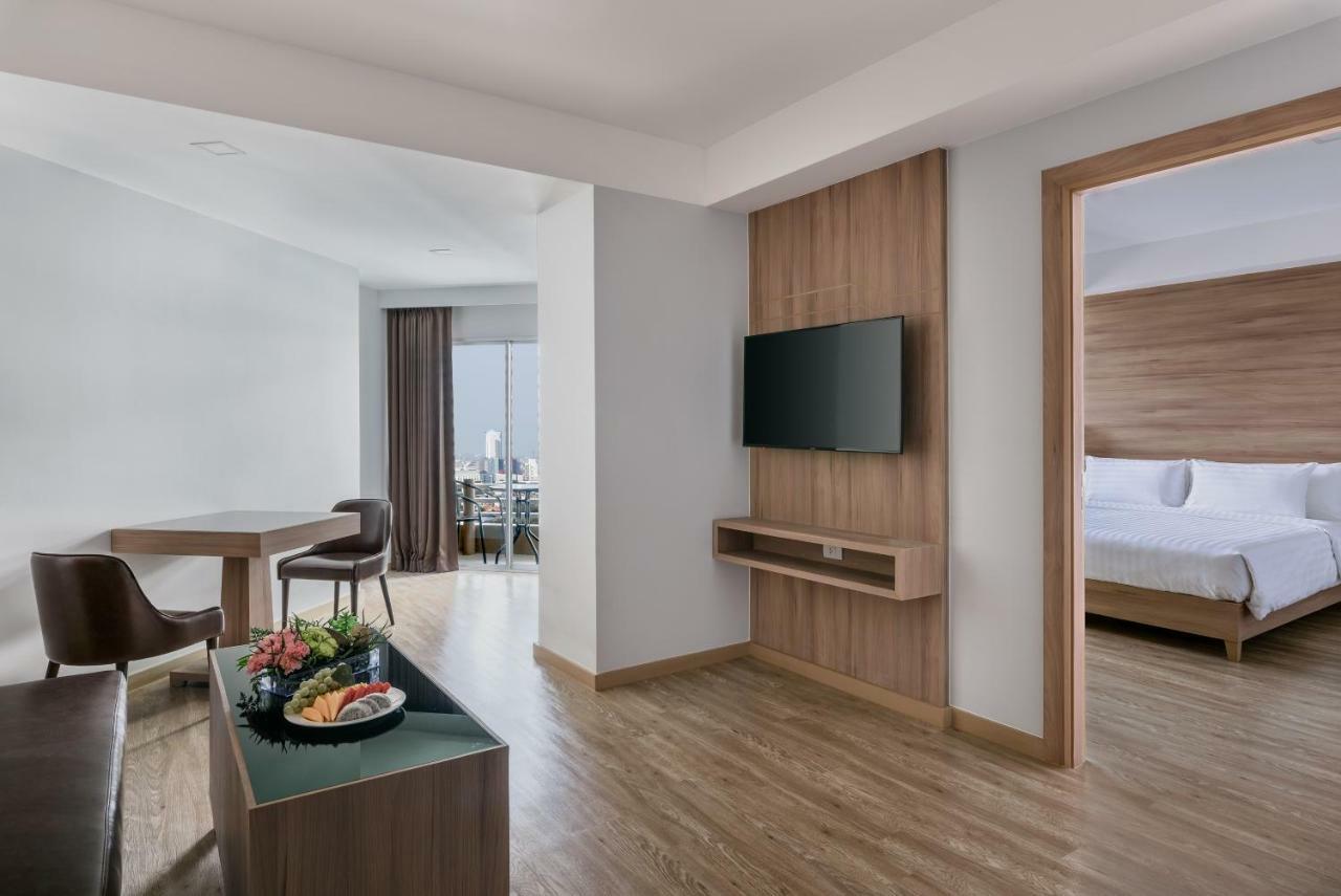 Khách sạn Adelphi Grande Sukhumvit