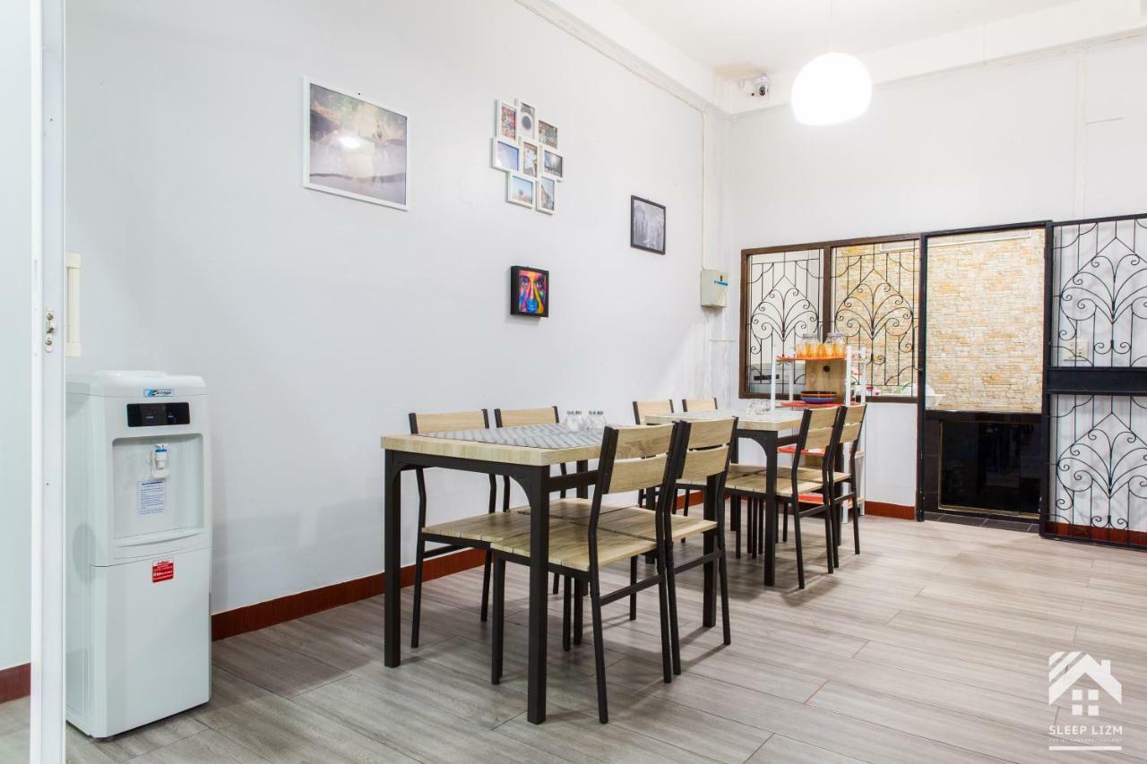 Sleeplizm (adults Only) Hostel