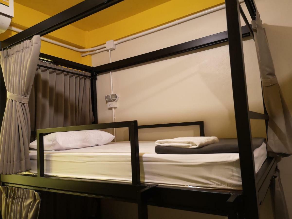 Hotel Oyo 518 Sleep Soundly (adults Only) *