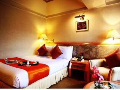 Sawasdee Langsuan 3*