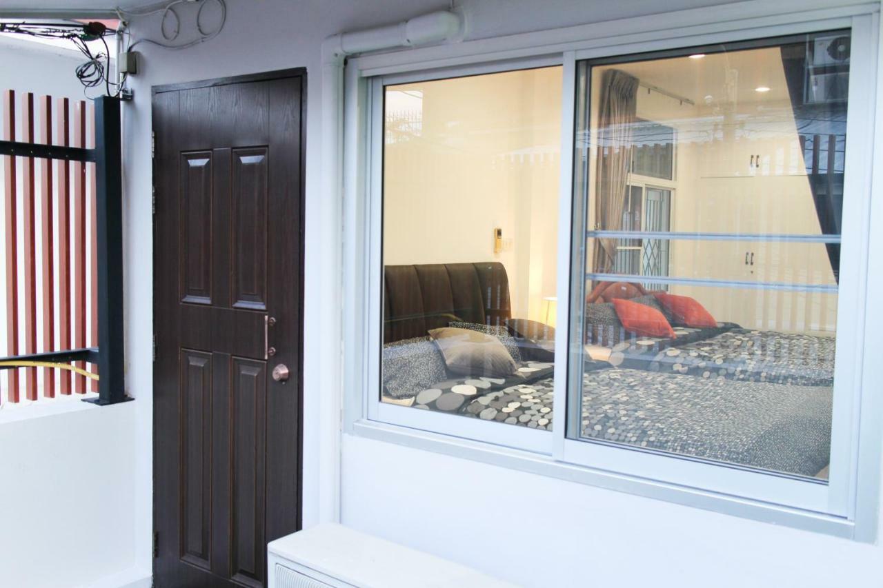 Holiday home Train Night Market To 2Min & Mrt To 3Min, Modern & Big House *