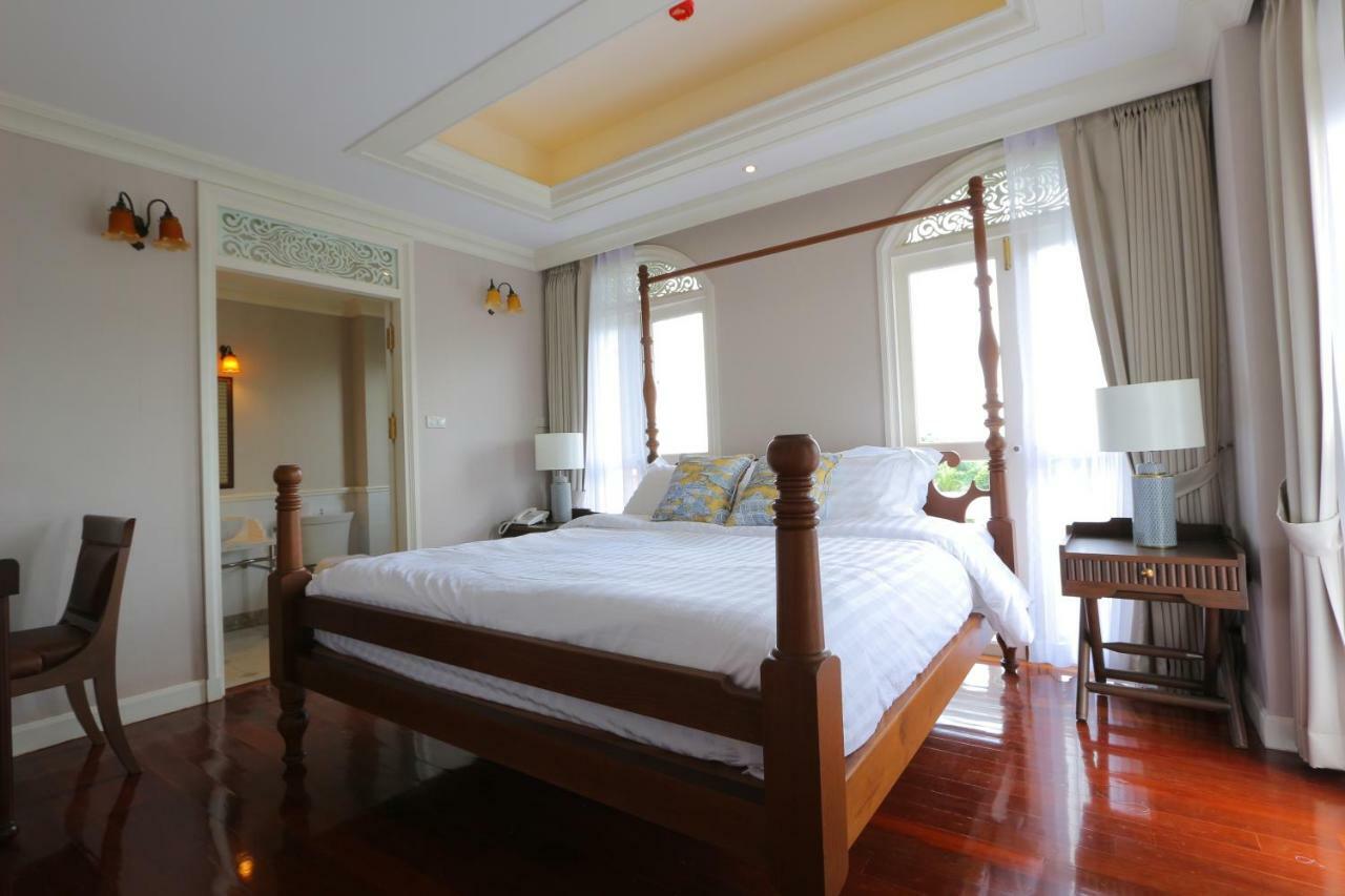 Khách sạn Hiranyakul House Bangkok