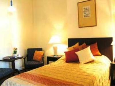 The Sunrise Residencia *