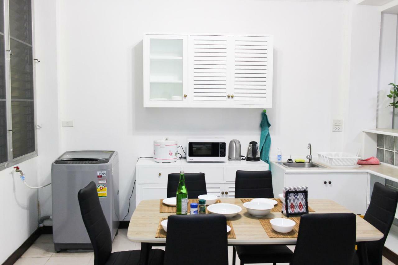 Train Night Market To 2Min & Mrt To 3Min, Modern & Big House *