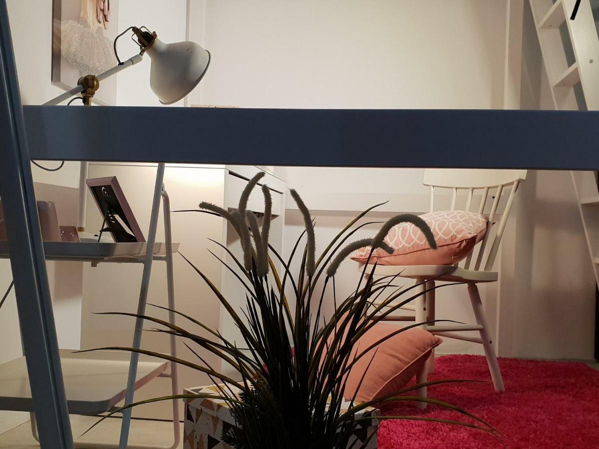 The Platform 3/4 Poshtel