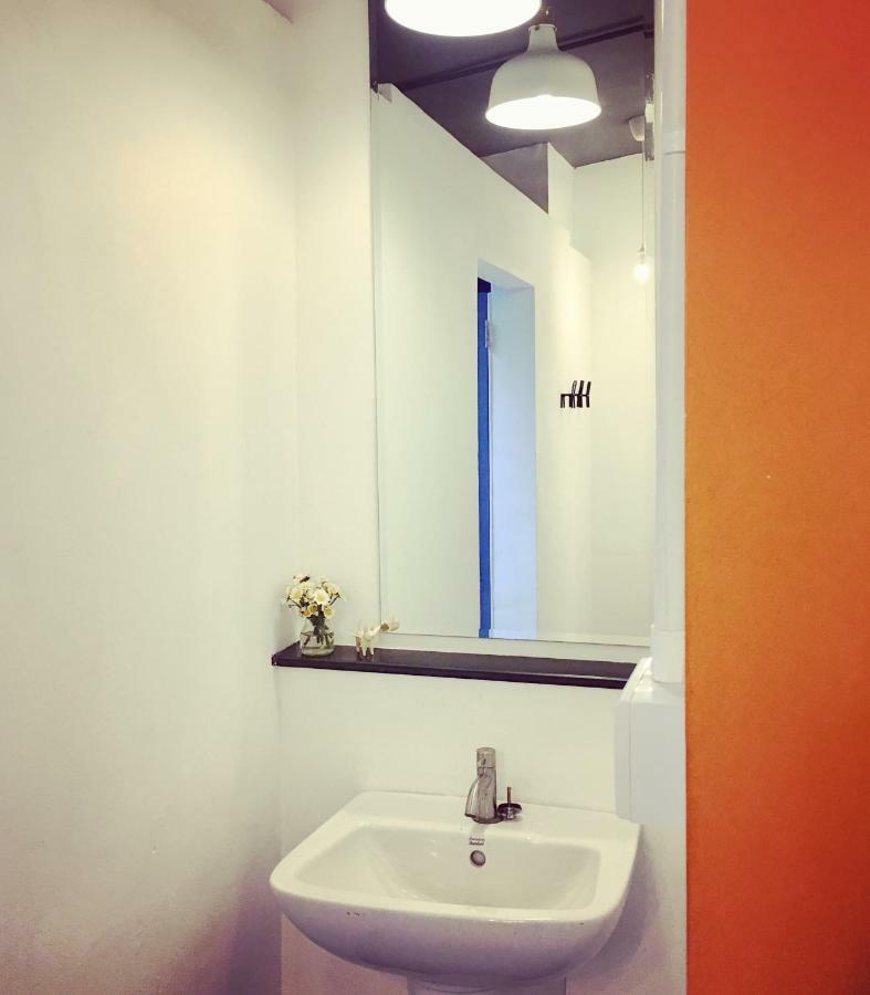 Sanookdee (adults Only) Albergue *