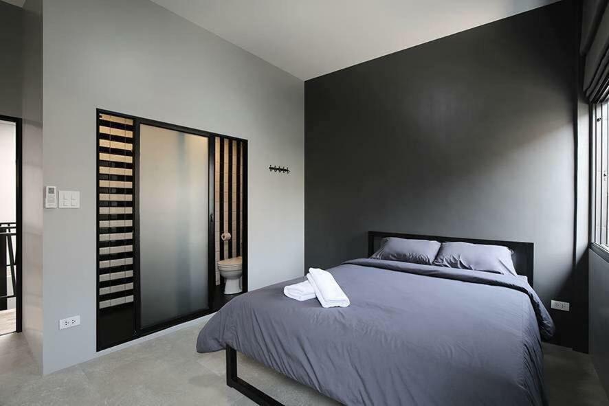 Hotell S Heaven Short & Long 2*