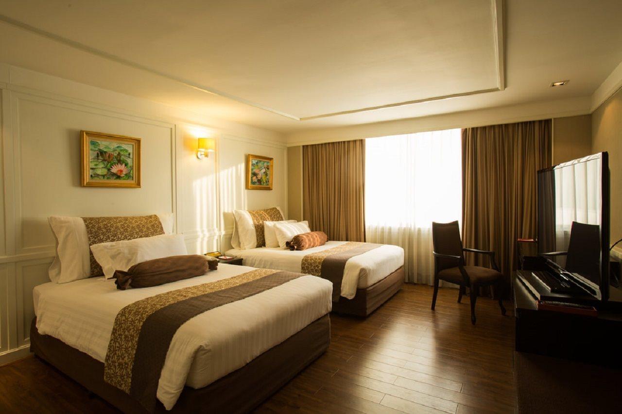 Ramada Plaza By Wyndham Menam Riverside Hotell Bangkok