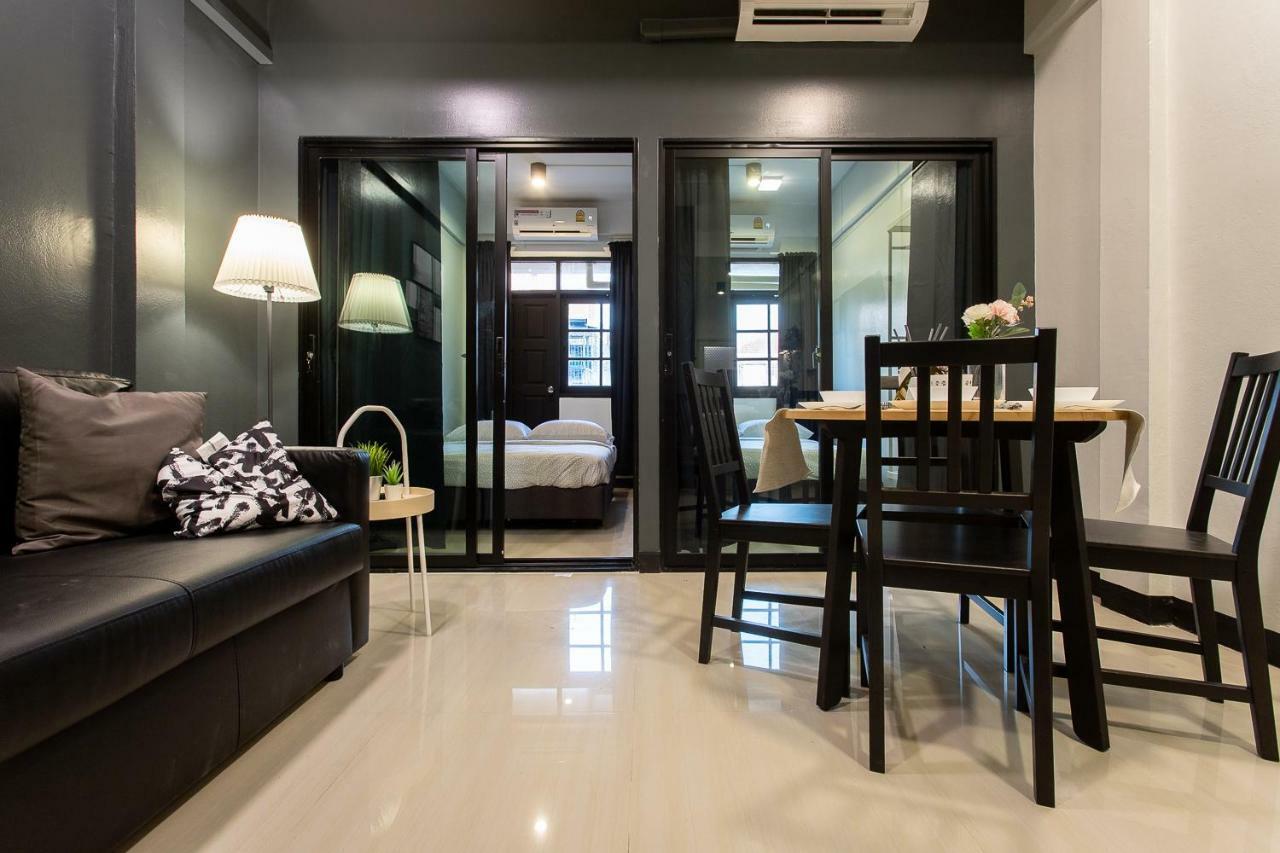T5 2 Bedrooms/6guests/full Kitchen/1 Min To Bts Apartamento Banguecoque