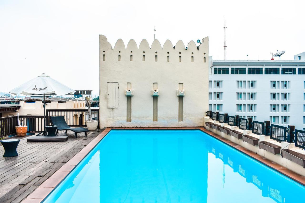 Dewan Hotel
