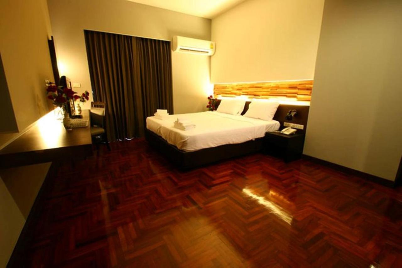 At One Hualampong Bangkok