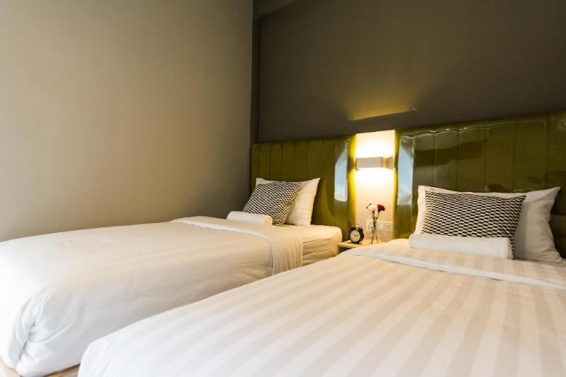 Hotell V Varee 3*
