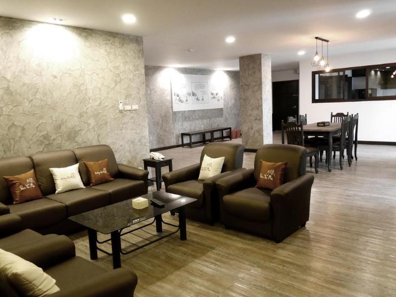 Boutique Poo-yai Lee Hotel Bangkok