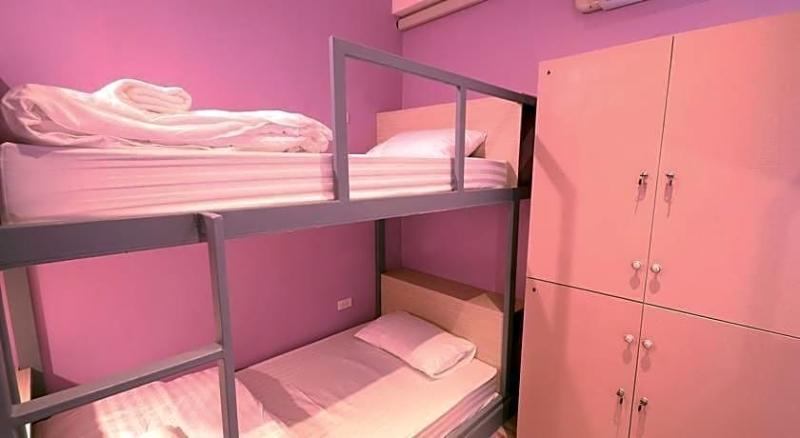 Good Day Hostal Bangkok