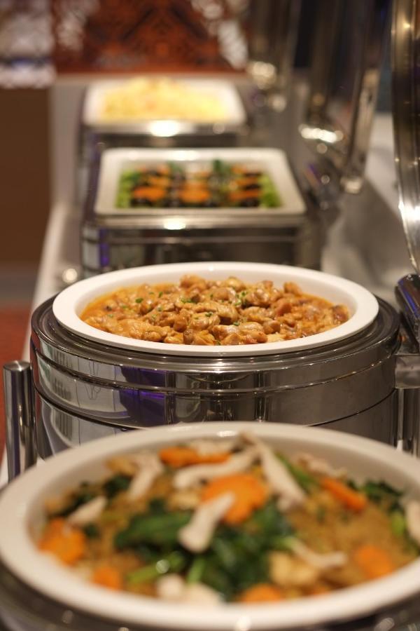 Hotell Bizotel Premier &