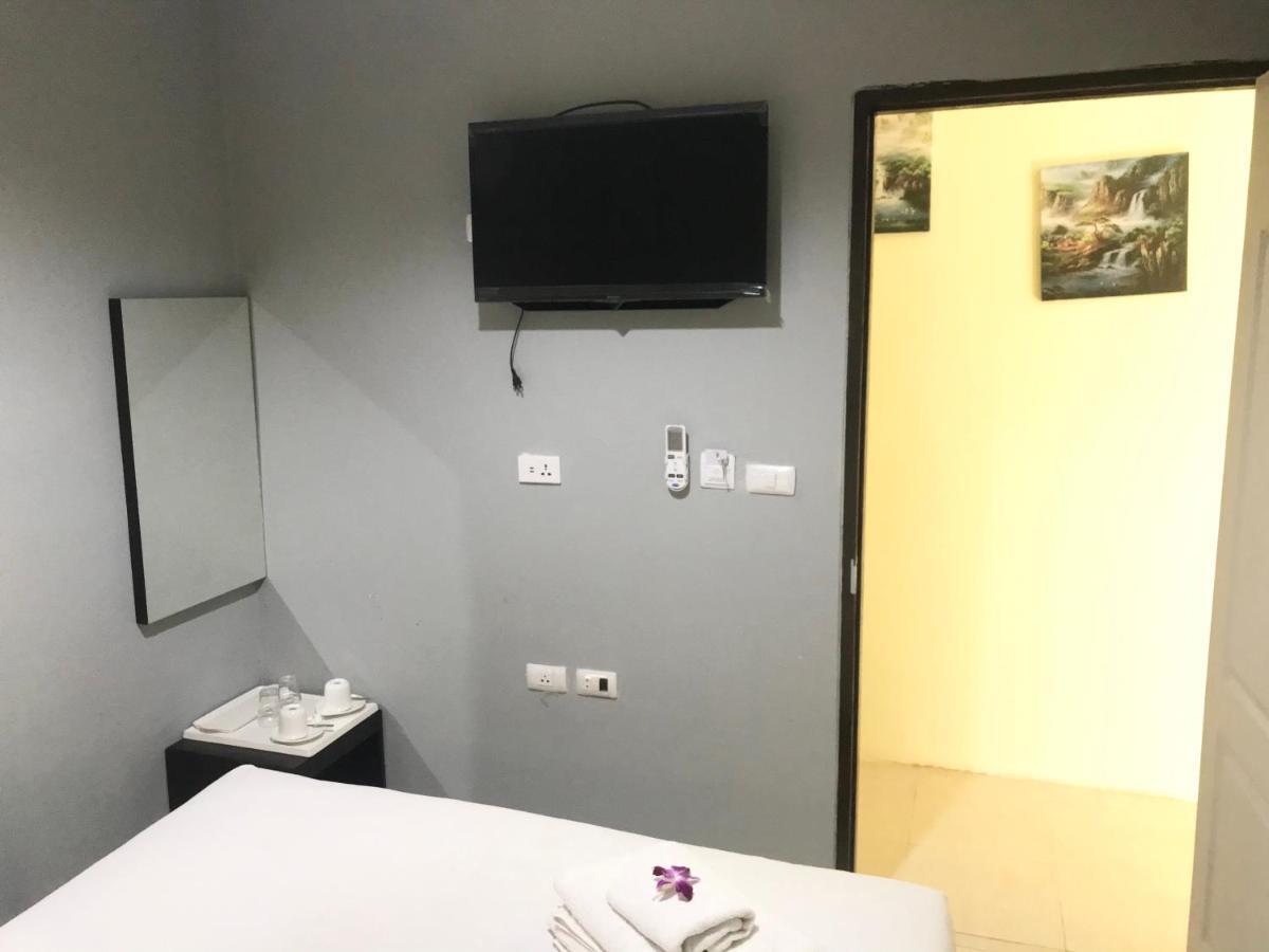 Harrys Resiendence Wisma tamu 2*