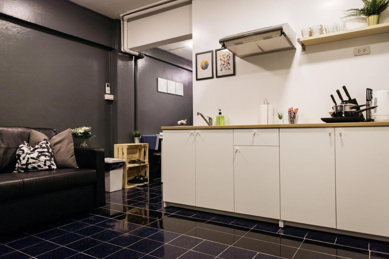 Apartemen T2 2 Bedrooms 6 Guests Full Kitchen 1 Min To Bts Bangkok