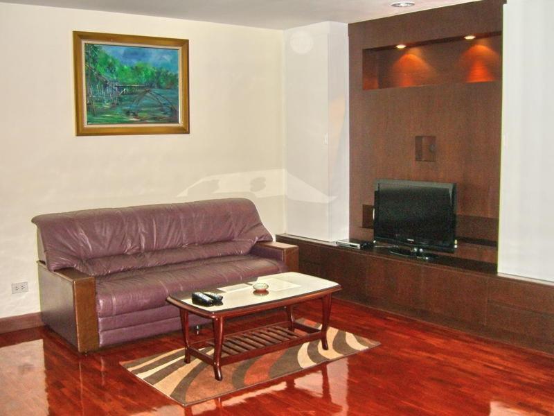 Khách sạn hẻo lánh Eight Bangkok